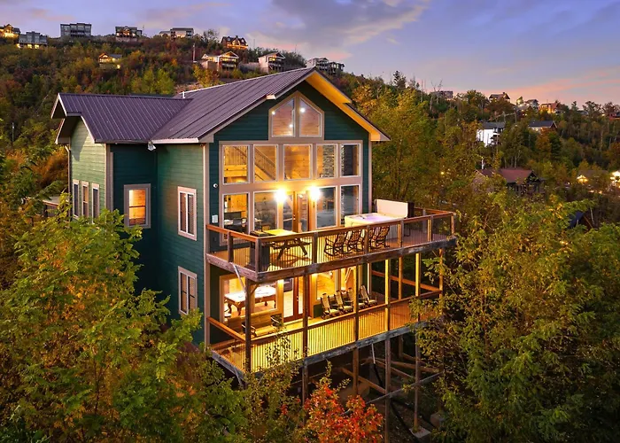 3 Bears Chalet Gatlinburg